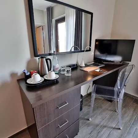 Quaint Boutique Hotel 2*