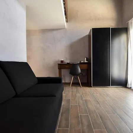 Quaint Boutique 2* 纳杜尔